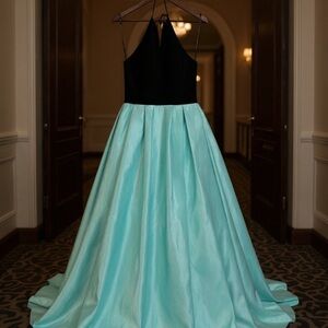 Stacy Sklar Elegant Black and Aqua Gown